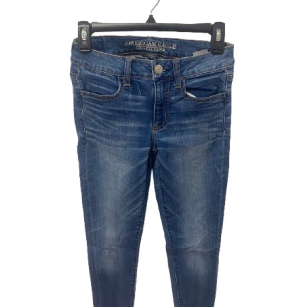 American Eagle Outfitters Women's Blue Jeans